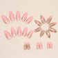 Ongles ondulés en forme d'amande, brillants et scintillants